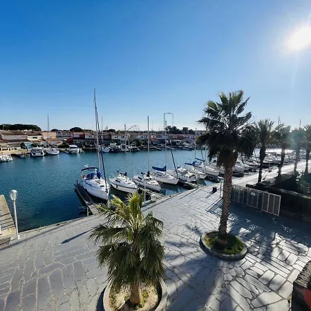 Apartment Superbe Au Cap D'agde, Piscine Et Parking - Fr-1-723-3